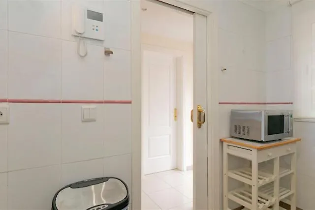 Sara En El Veril Del Duque - Sara Vacation * Адехе